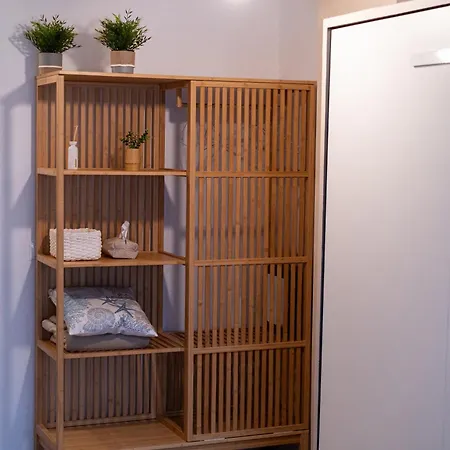 Ct 394 - Faro's & Town -