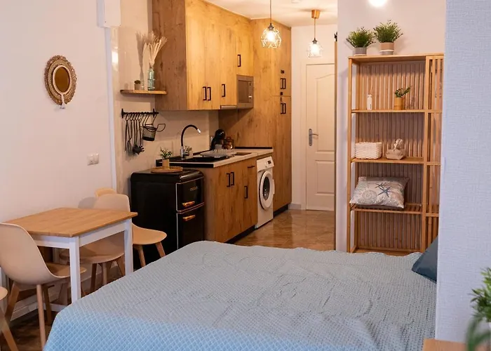 Ct 394 - Faro's & Town -