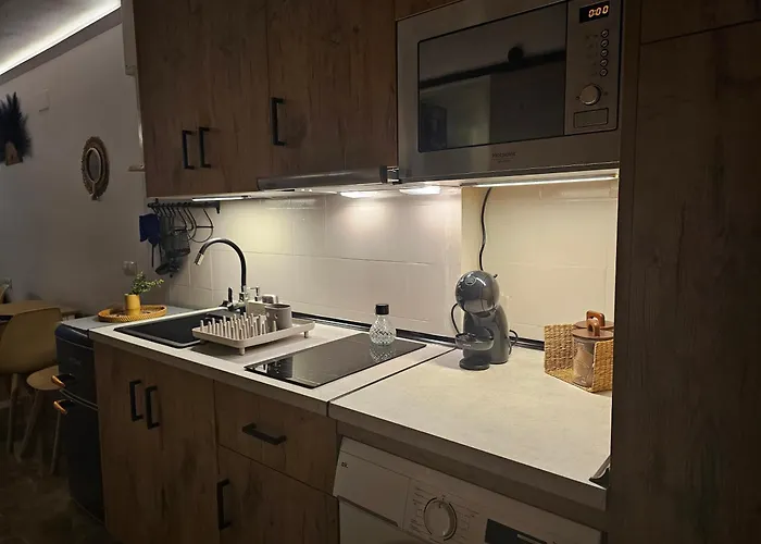 Ct 394 - Faro's & Town - Apartment