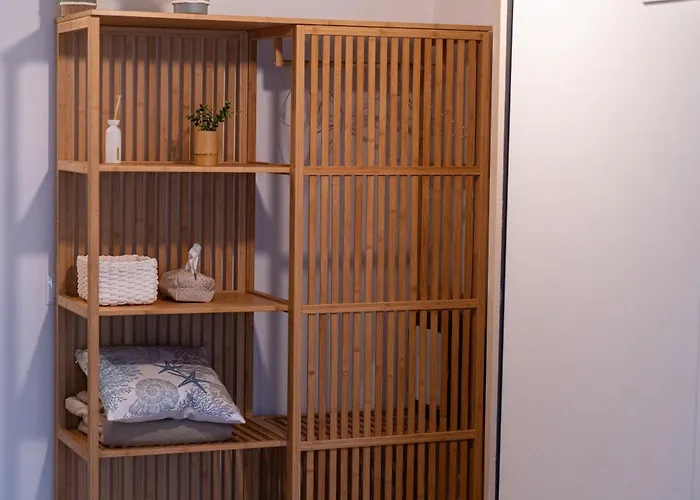 Ct 394 - Faro's & Town -